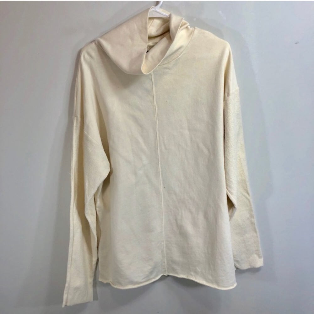 **SOLD** Daniel Patrick turtleneck